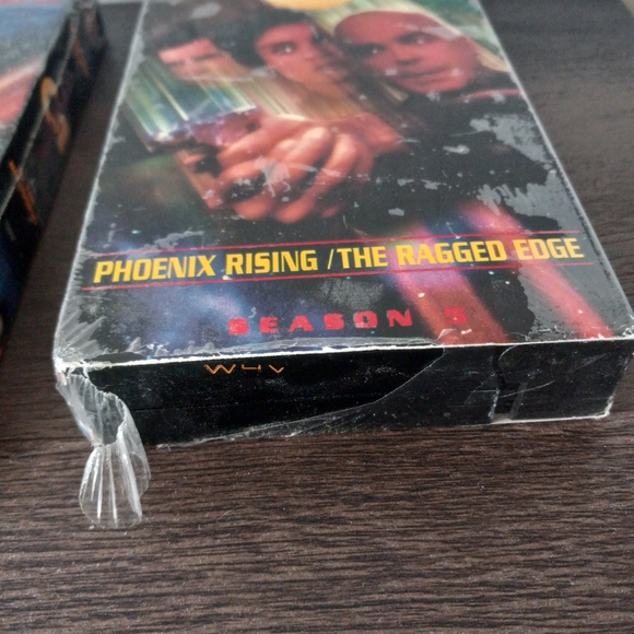 Babylon 5 Vol.1 & Vol.7 VHS Factory Sealed - Picture 6 of 7